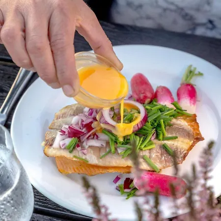 Xxxvii * Allinge-Sandvig