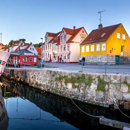 Xxxvii Vakantiehuis *